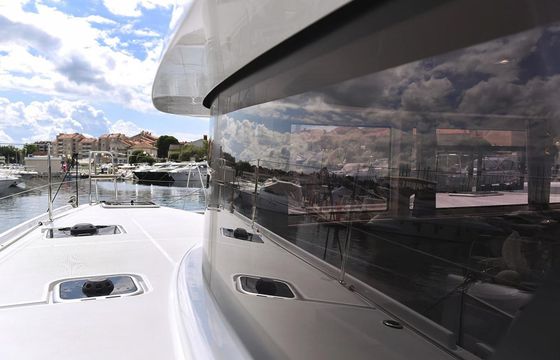 Lagoon 42 Smaragd