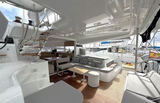 Lagoon 43 White Pearl