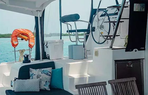 Lagoon 42 Spisea
