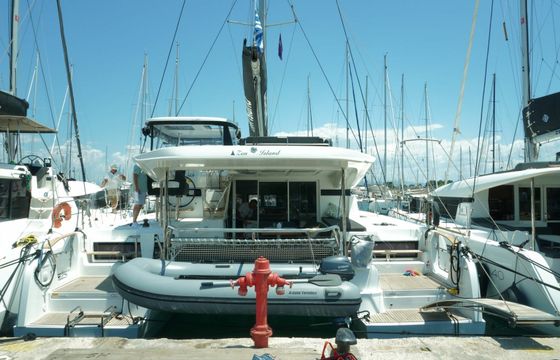 Lagoon 43 Zen Island