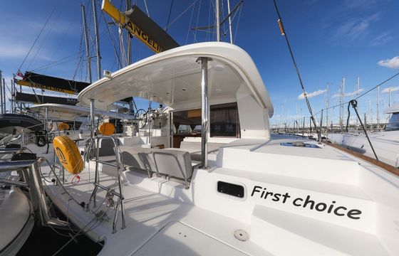 Lagoon 400 S2 First Choice