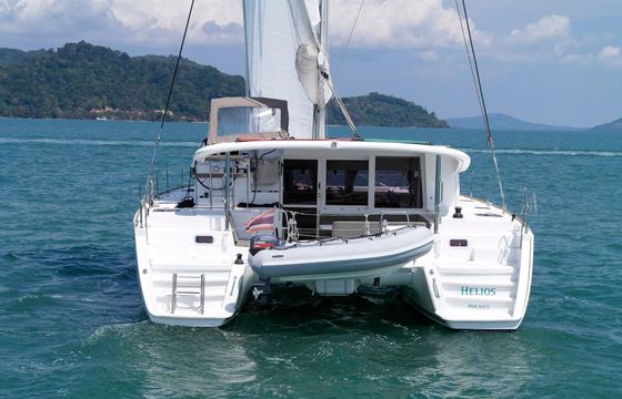 Lagoon 400 S2 Helios