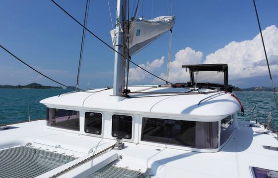 Lagoon 400 S2 Helios