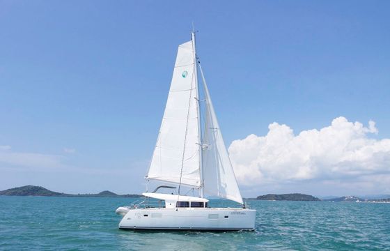 Lagoon 400 S2 Helios