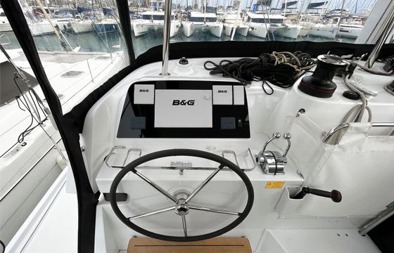 Lagoon 42 Nami