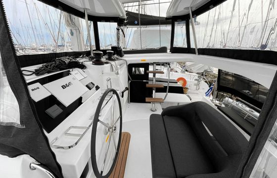 Lagoon 42 Nami