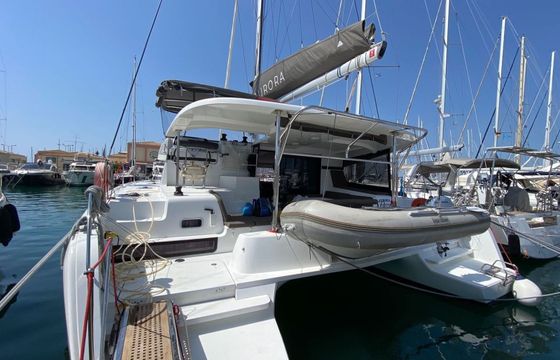 Lagoon 42 Aurora