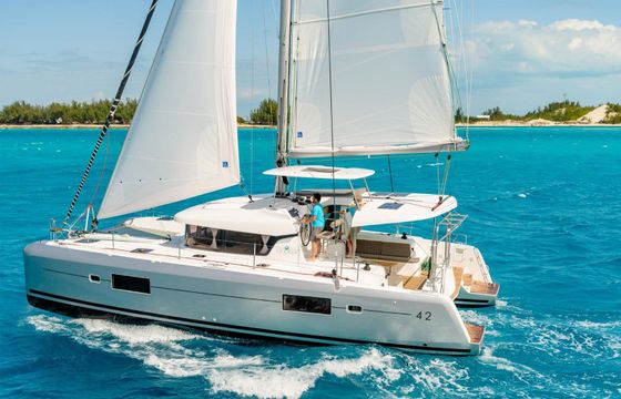 Lagoon 42 Pirelli