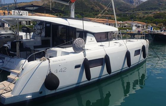 Lagoon 42 Easy to Love