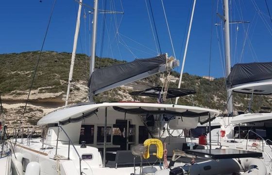 Lagoon 450 S Blue Diamond
