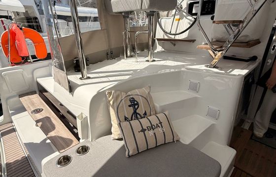 Lagoon 43 Happiness