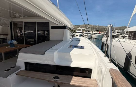 Lagoon 43 Happiness