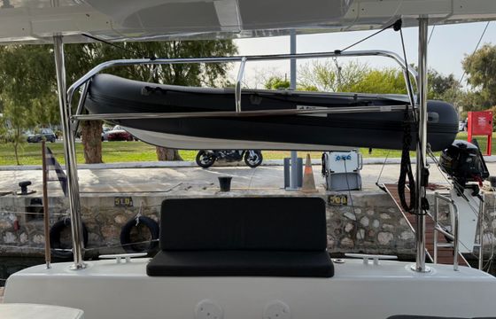 Lagoon 42 Bellatrix