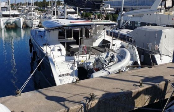 Lagoon 450 S Oasis