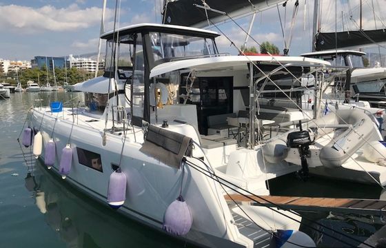 Lagoon 42 Blue Steel