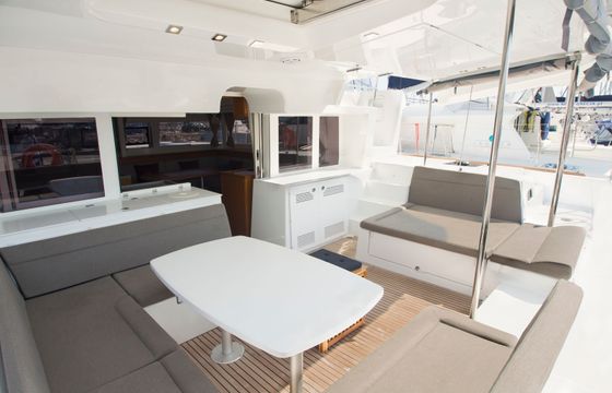 Lagoon 450 F Hydra 8