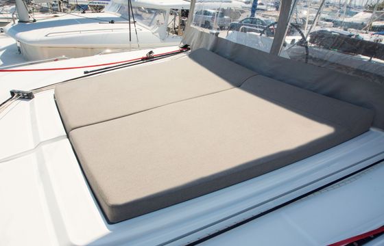 Lagoon 450 F Hydra 8