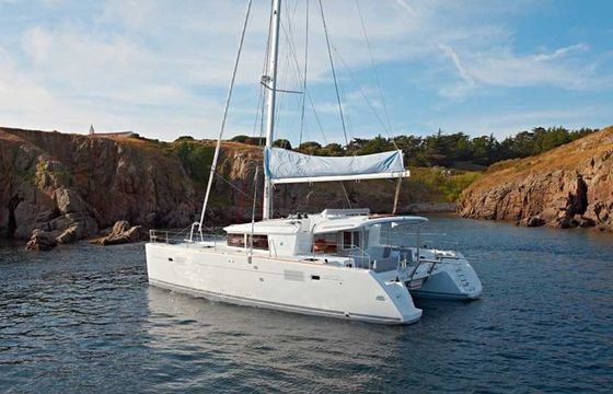 Lagoon 450 Umoja
