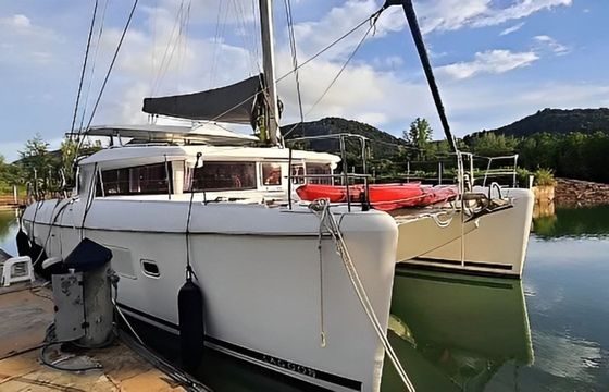 Lagoon 420 Exit Strategy