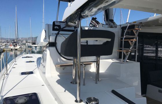 Lagoon 42 Find Us