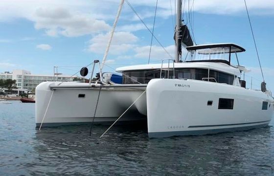 Lagoon 42 Genista 2