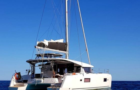 Lagoon 42 Genista 2