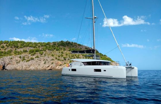 Lagoon 42 Genista 2