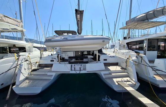 Lagoon 42 Olyntha