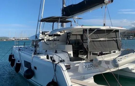 Lagoon 42 Karma