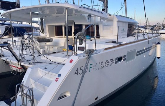 Lagoon 450 F Diva