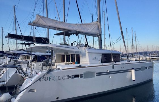 Lagoon 450 F Diva