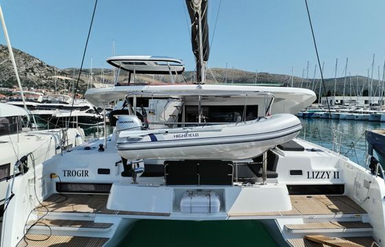 Lagoon 42 Lizzy 2