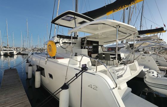 Lagoon 42 Sapphire