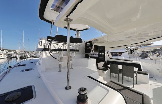 Lagoon 42 Sapphire