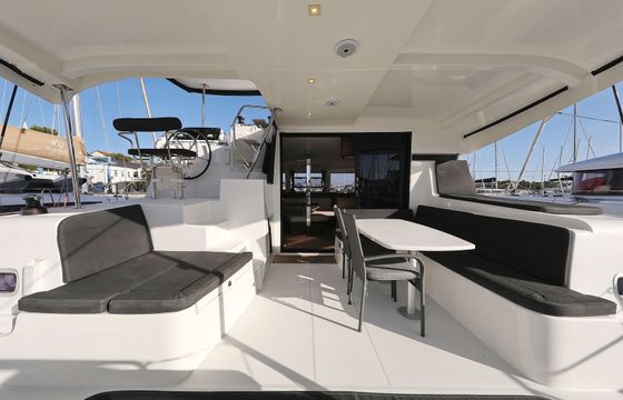 Lagoon 42 Sapphire