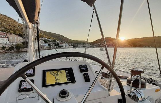 Lagoon 450 F Red Twin