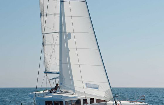 Lagoon 450 F MarGeo 11