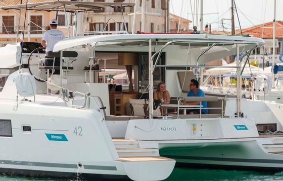 Lagoon 42 Nirvana