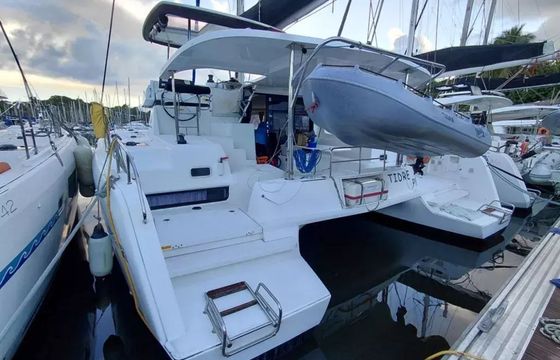 Lagoon 42 Tidre