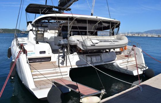 Lagoon 42 Olympios Zeus