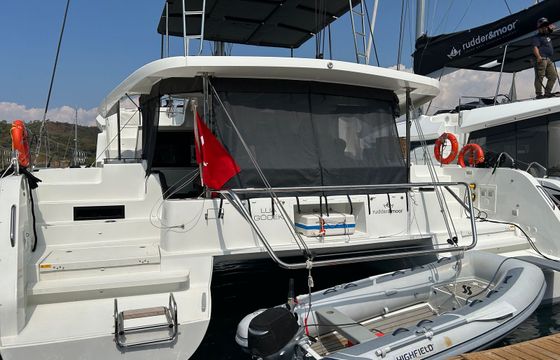 Lagoon 46 Lua