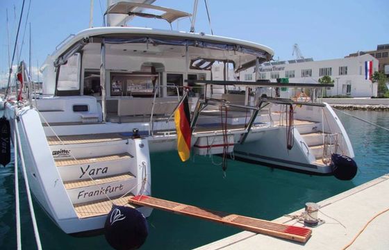 Lagoon 450 F Yara