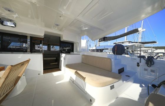 Lagoon 46 Midlife Crisis