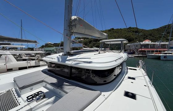 Lagoon 43 Har Bar