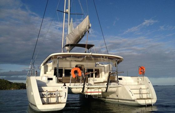 Lagoon 450 Muzikal