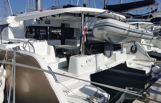 Lagoon 46 Notorious