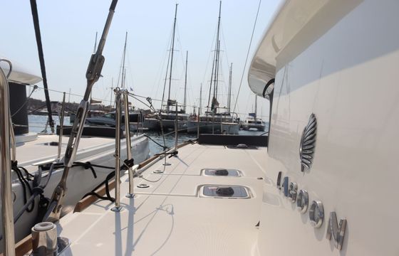 Lagoon 450 F Caliente