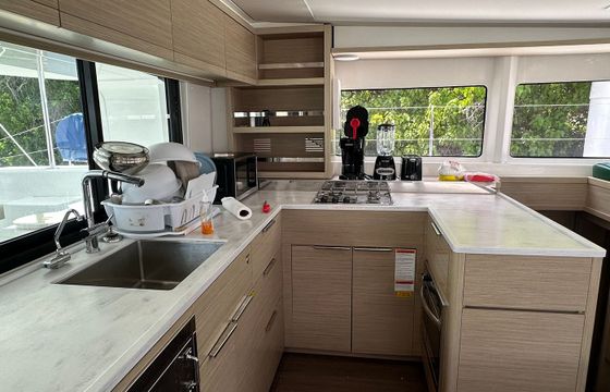 Lagoon 46 SailMates