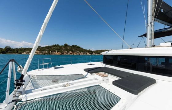 Lagoon 46 Ballo
