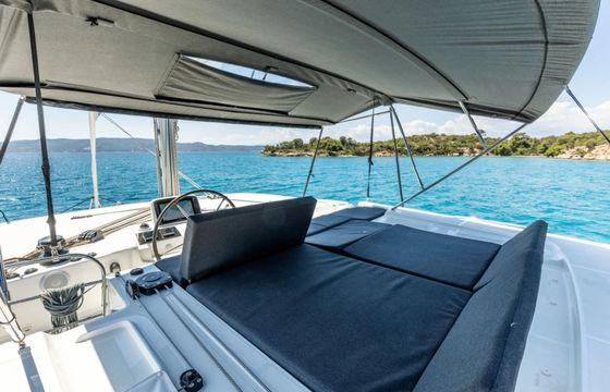 Lagoon 46 Ballo